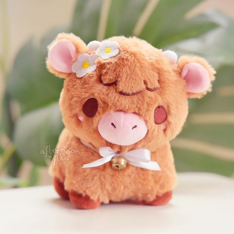 Plush: Daisy the Highland Cow