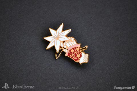 Plain Doll Hand Enamel Pin